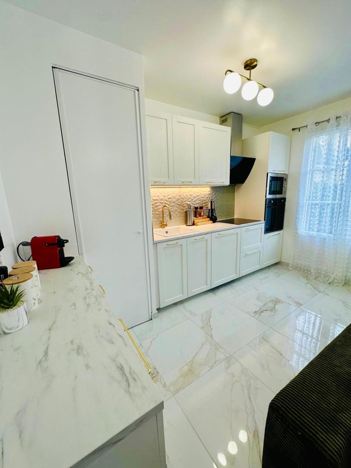 Serenity Place Serris Exterior photo